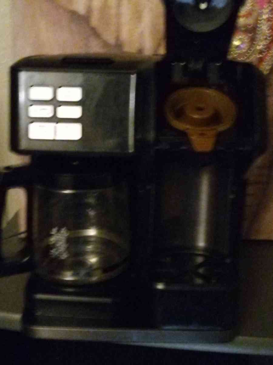 Hamilton brewer coffee maker - Albuquerque, New Mexico - FleaMarketBay