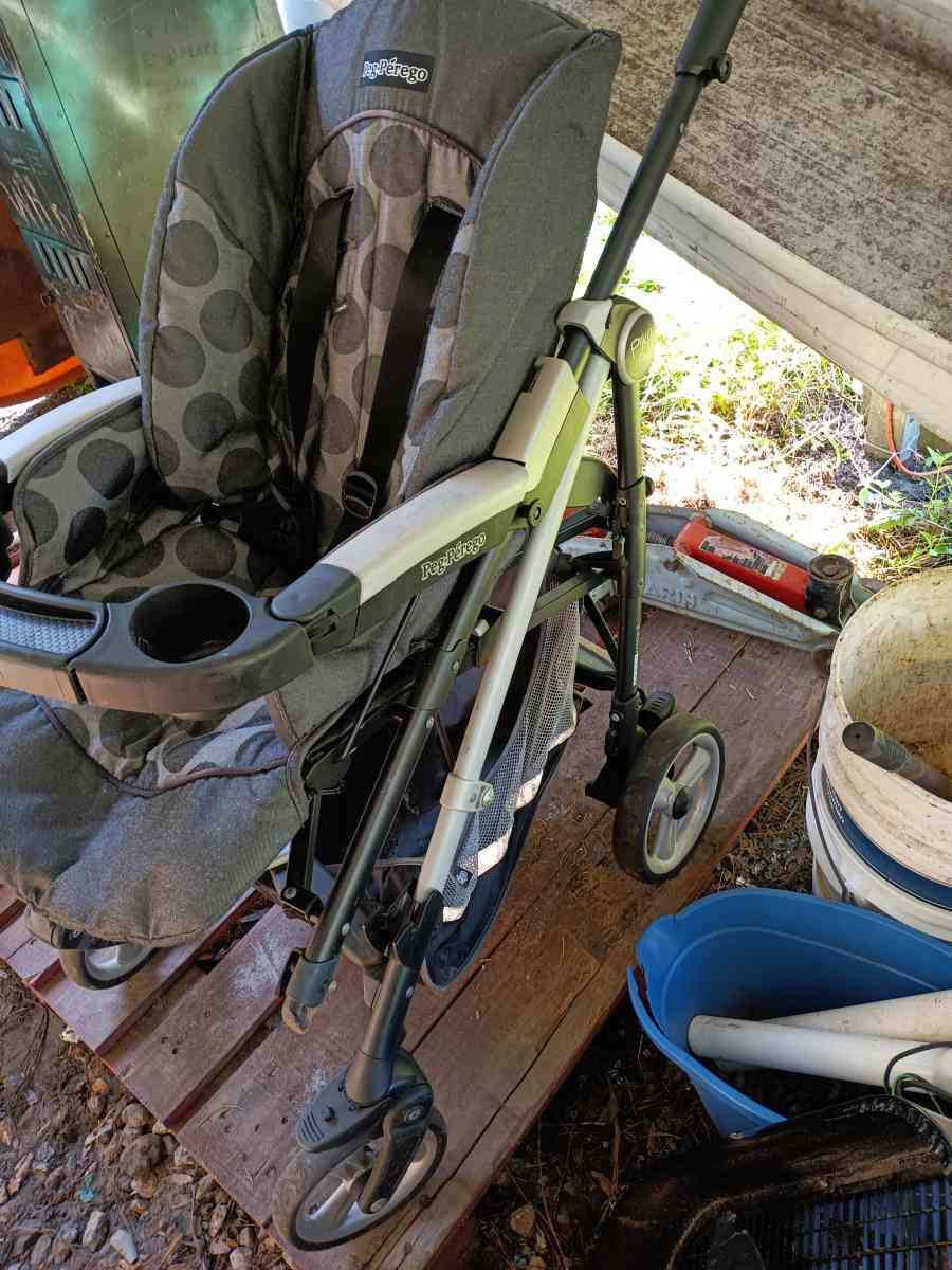 peg perego stroller - Wesley Chapel, Florida