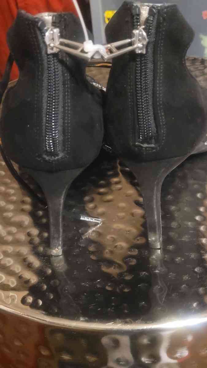 Sam and Libby black lace heels sz 9 womens - Oklahoma City, Oklahoma - FleaMarketBay