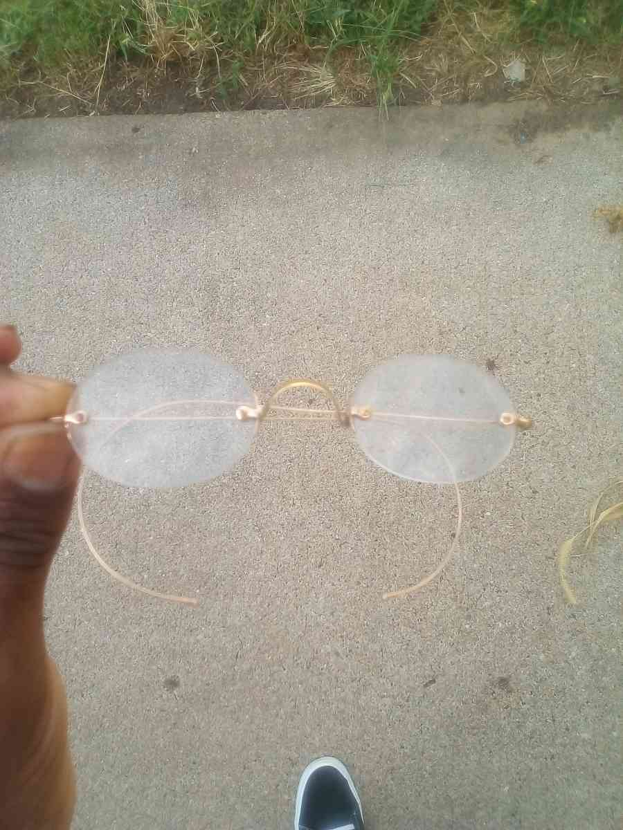 10k gold glasses - Lincoln, Nebraska