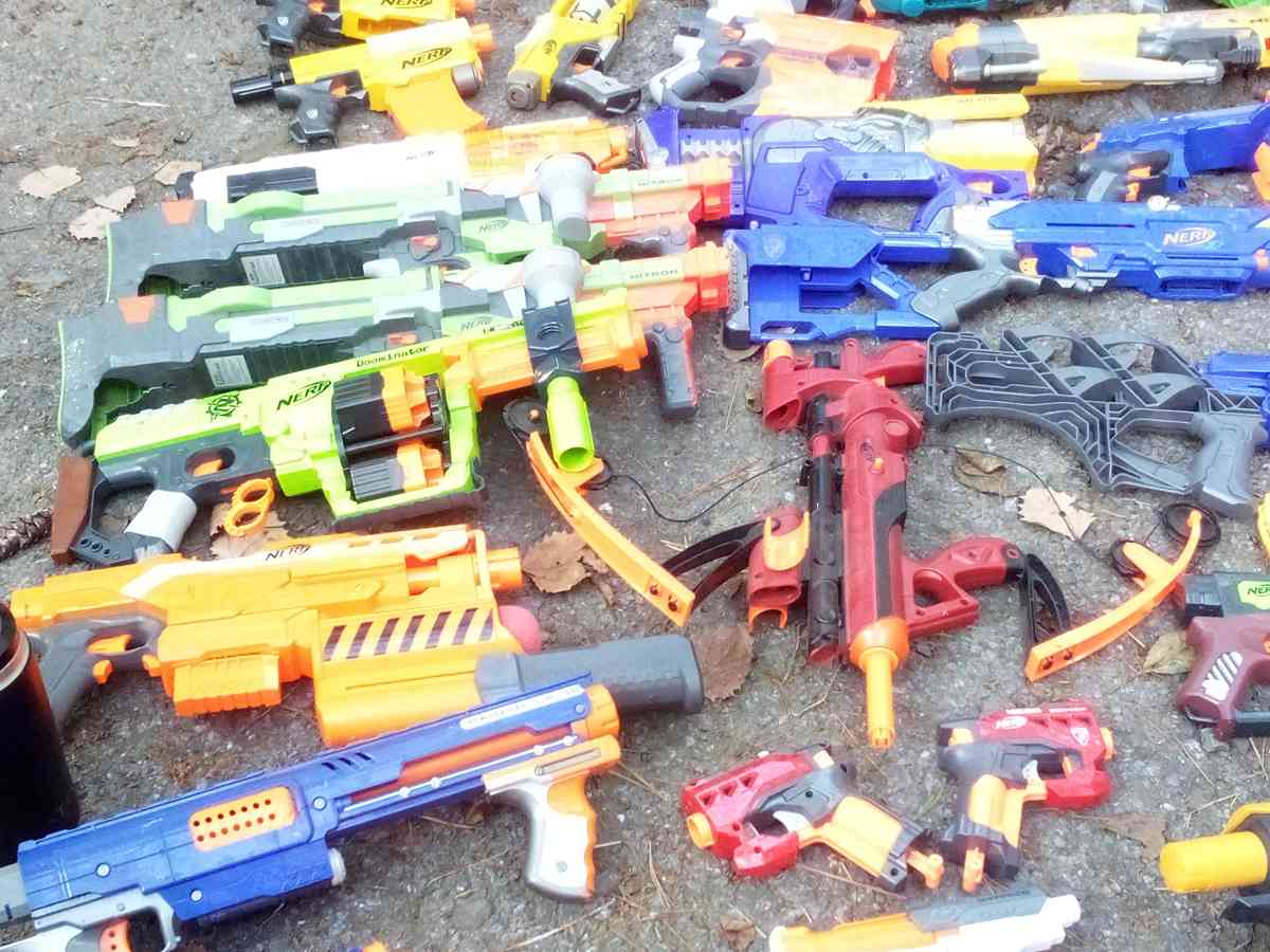 nerf gun lot - Howard, Pennsylvania - FleaMarketBay