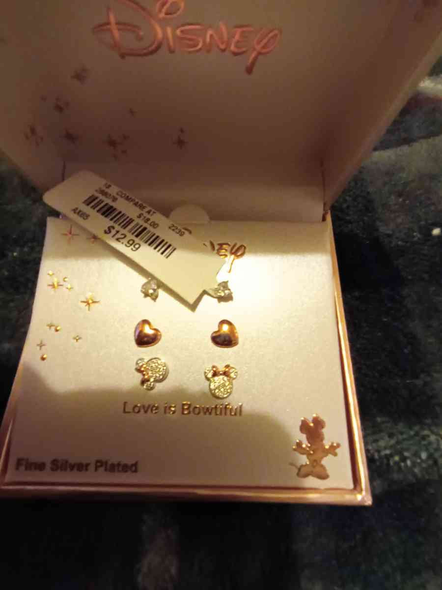 Disney earrings sterling silver - Pocatello, Idaho - FleaMarketBay