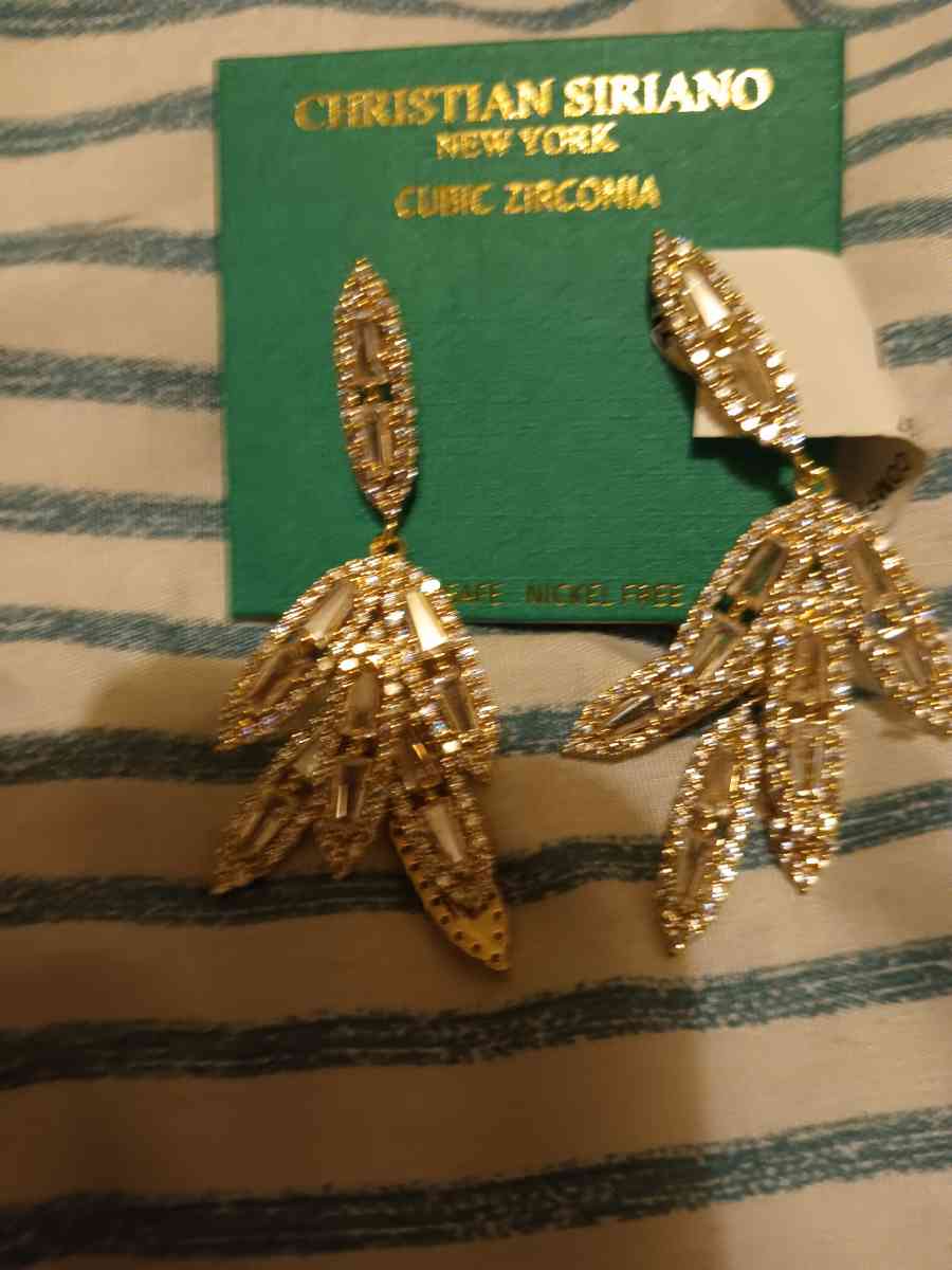 sterling silver cubic zirconia earring - Pocatello, Idaho - FleaMarketBay