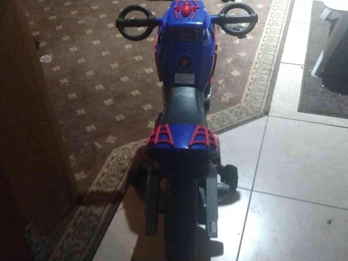 Marvel Spiderman 6V Battery Powered Motorcycle Boys Ride - Las Vegas, Nevada - FleaMarketBay