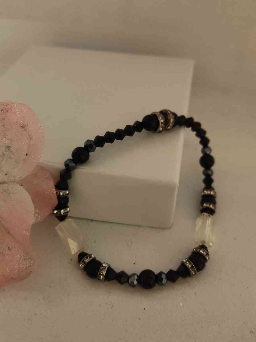 bracelet and necklace set - Glenpool, Oklahoma