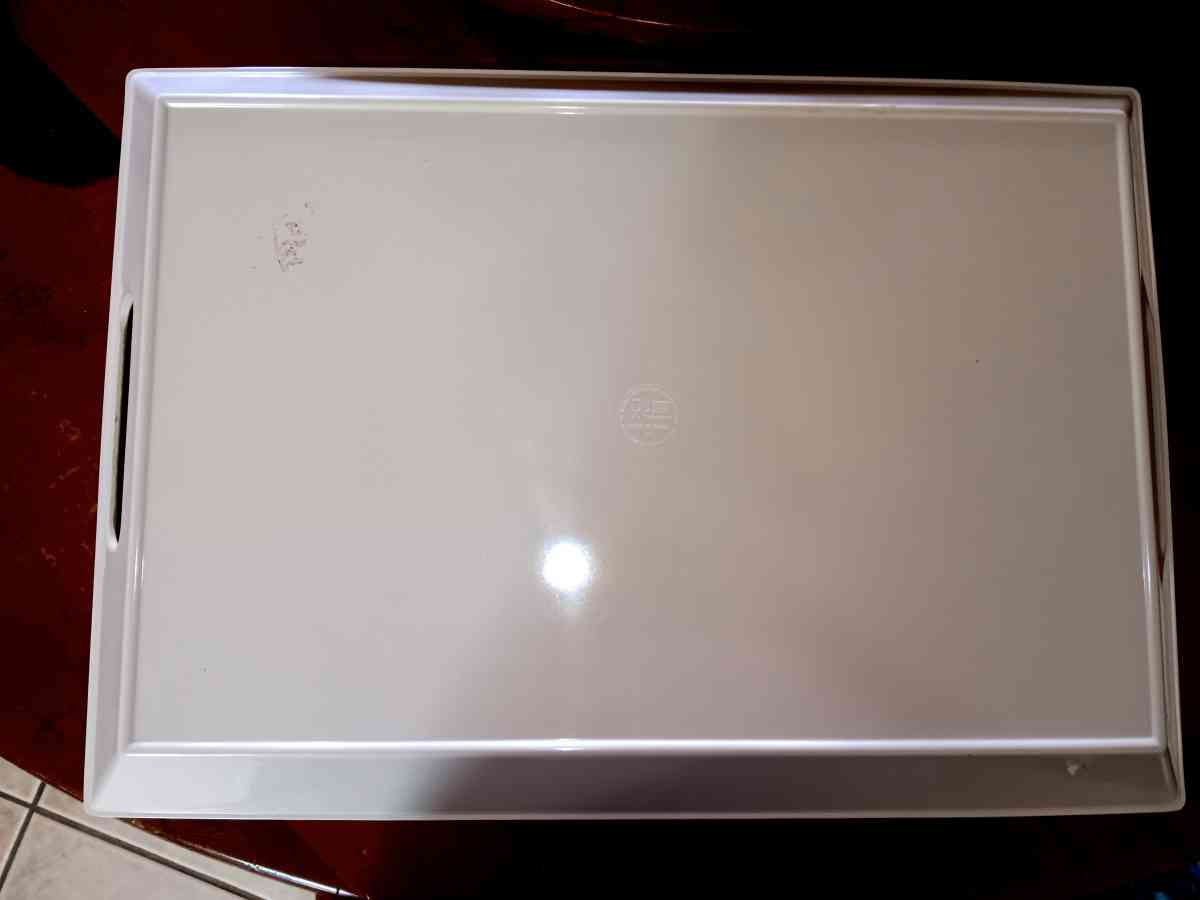 giant colorful hard plastic tray to bring to table - Jensen Beach, Florida - FleaMarketBay
