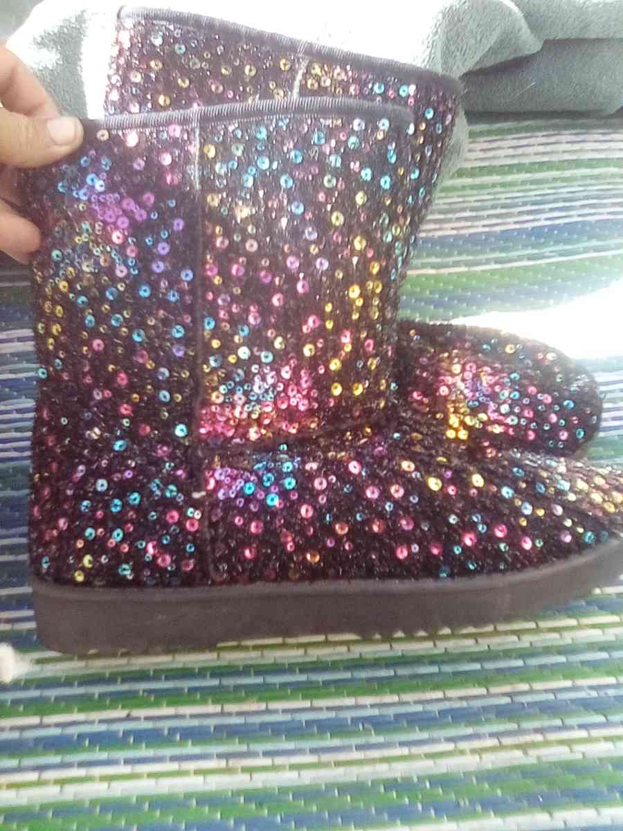 Sequin Ugg Style Boots - Tucson, Arizona