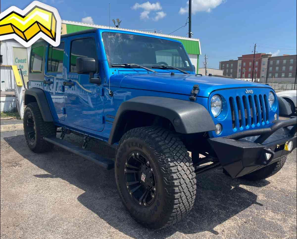 2015 Jeep Wrangler guaranteed engine box and air conditionin - Arlington, Texas - FleaMarketBay