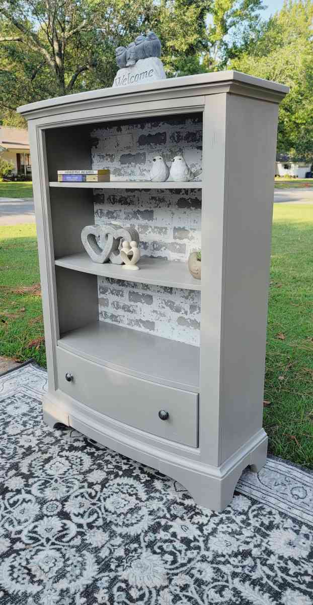 Bookcase bookshelf with drawer - Cabot, Arkansas - FleaMarketBay