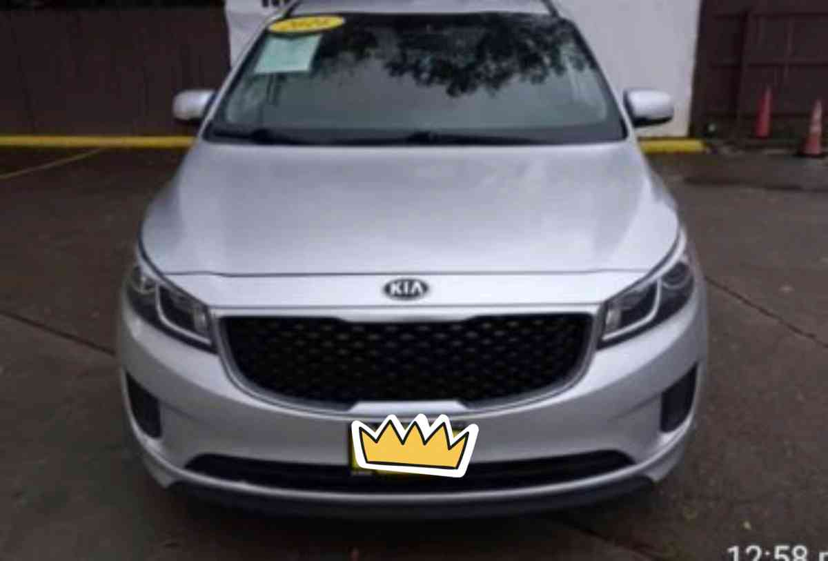 2016 Kia Sedona LX 90 k millas - Conroe, Texas - FleaMarketBay