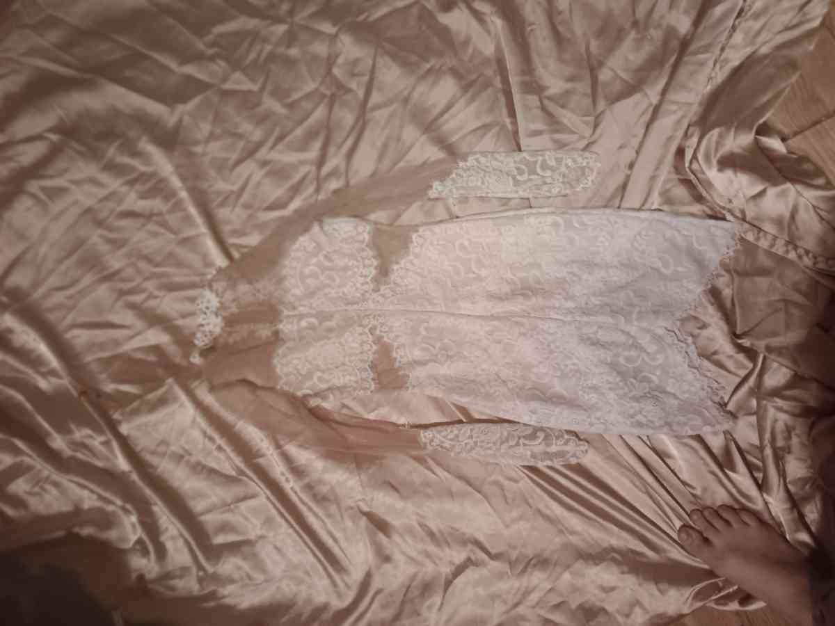 evening gowns - Acme, Louisiana - FleaMarketBay