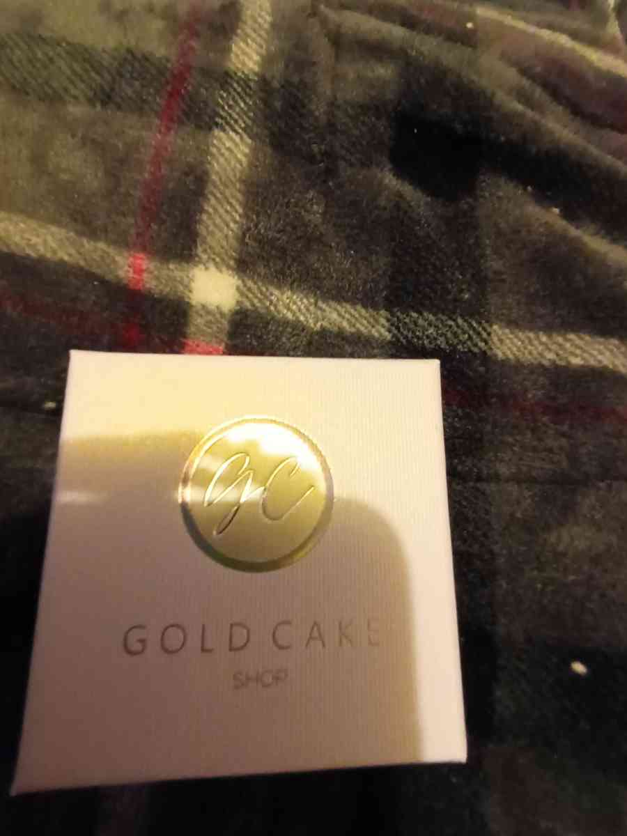 turn silver earrings baby blue - Pocatello, Idaho - FleaMarketBay