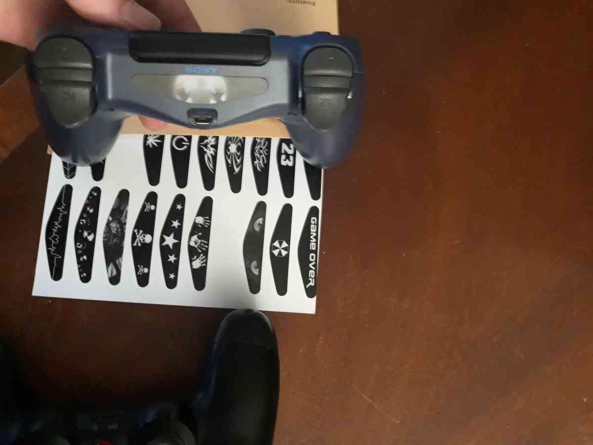 playstation 4 - Salem, Oregon - FleaMarketBay