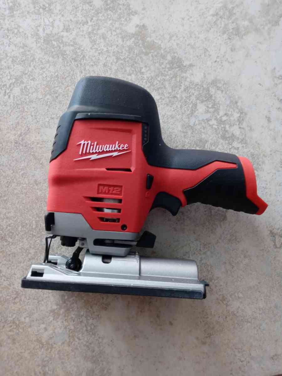 MILWAUKEE JIG SAW - Dallas, Texas - FleaMarketBay