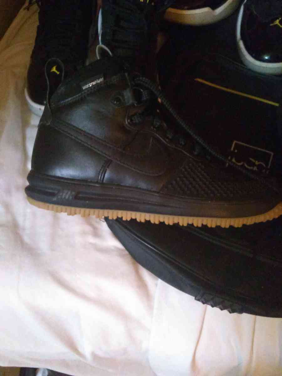 mens shoes Nike LF1 - Hermitage, Pennsylvania - FleaMarketBay