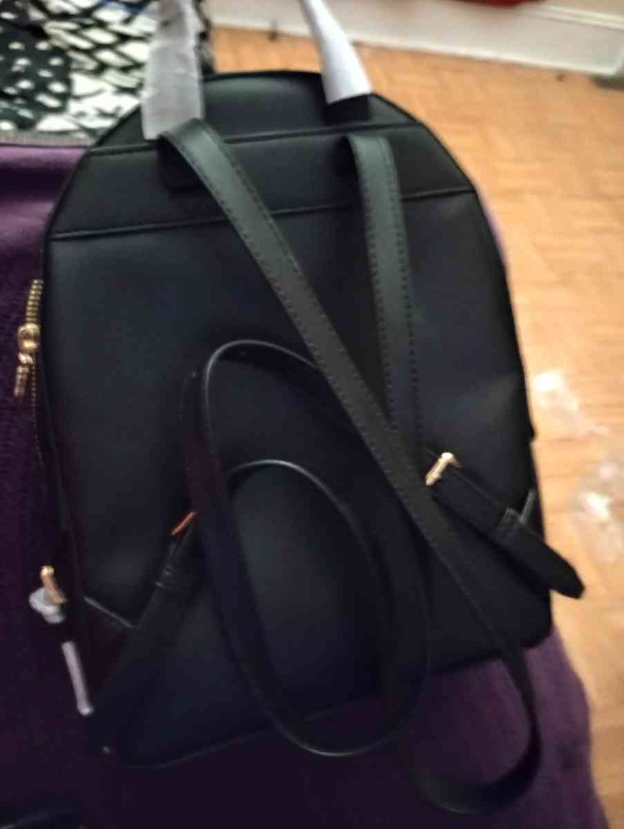 Michael Kors backpack - Shreveport, Louisiana - FleaMarketBay