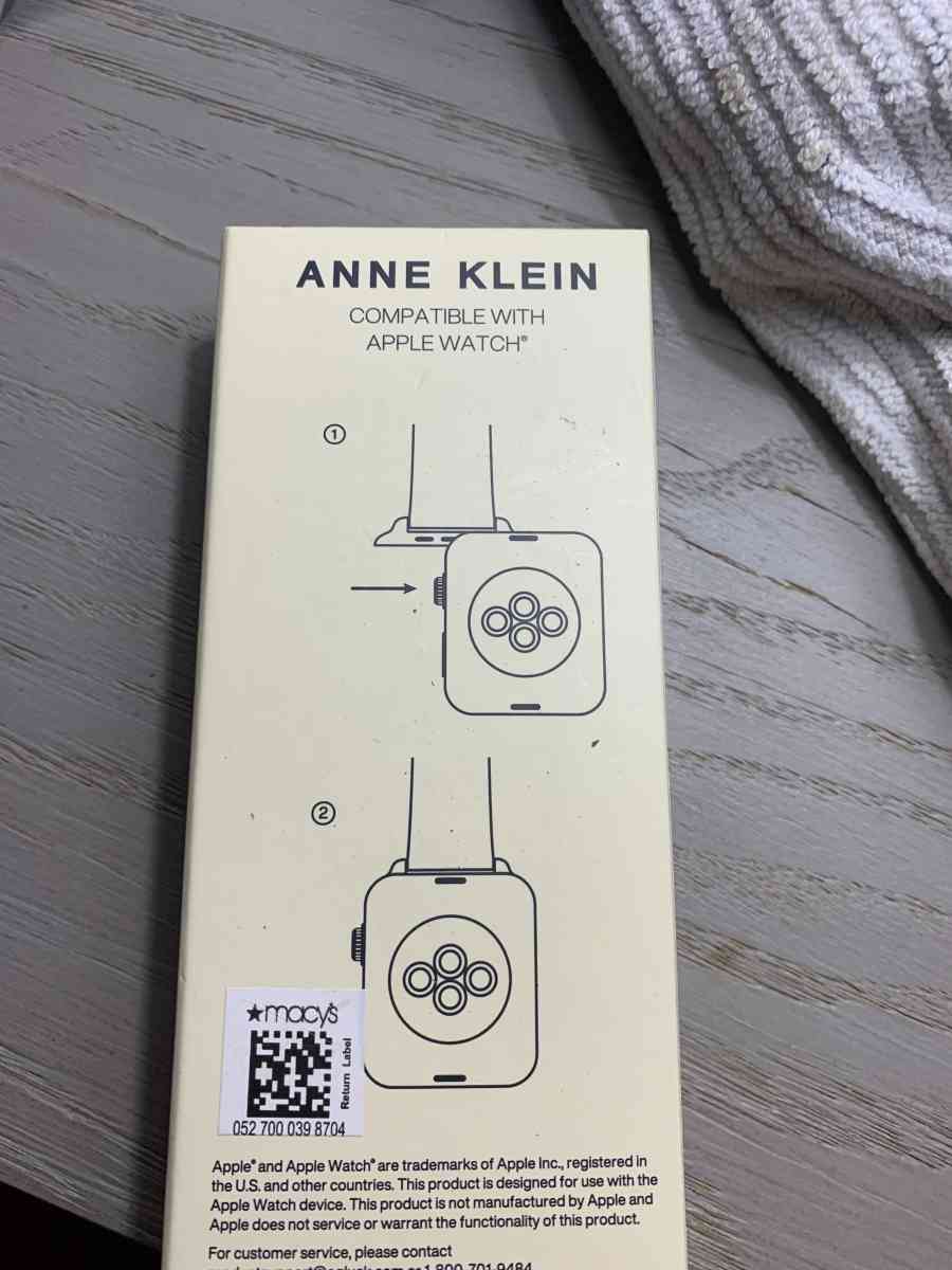 Anne Klein Apple Watch accessories - Lake Grove, New York - FleaMarketBay
