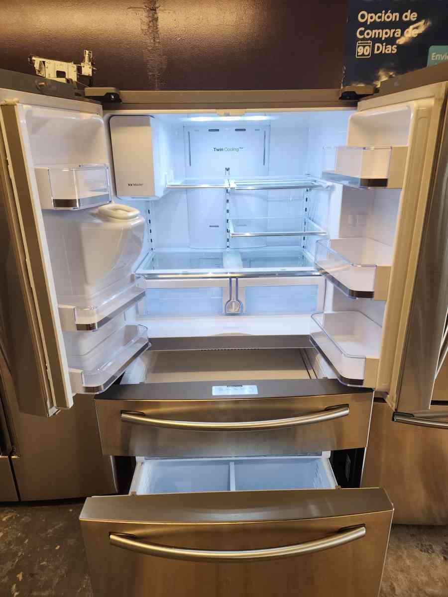 Samsung French Doors Refrigerator - Houston, Texas - FleaMarketBay