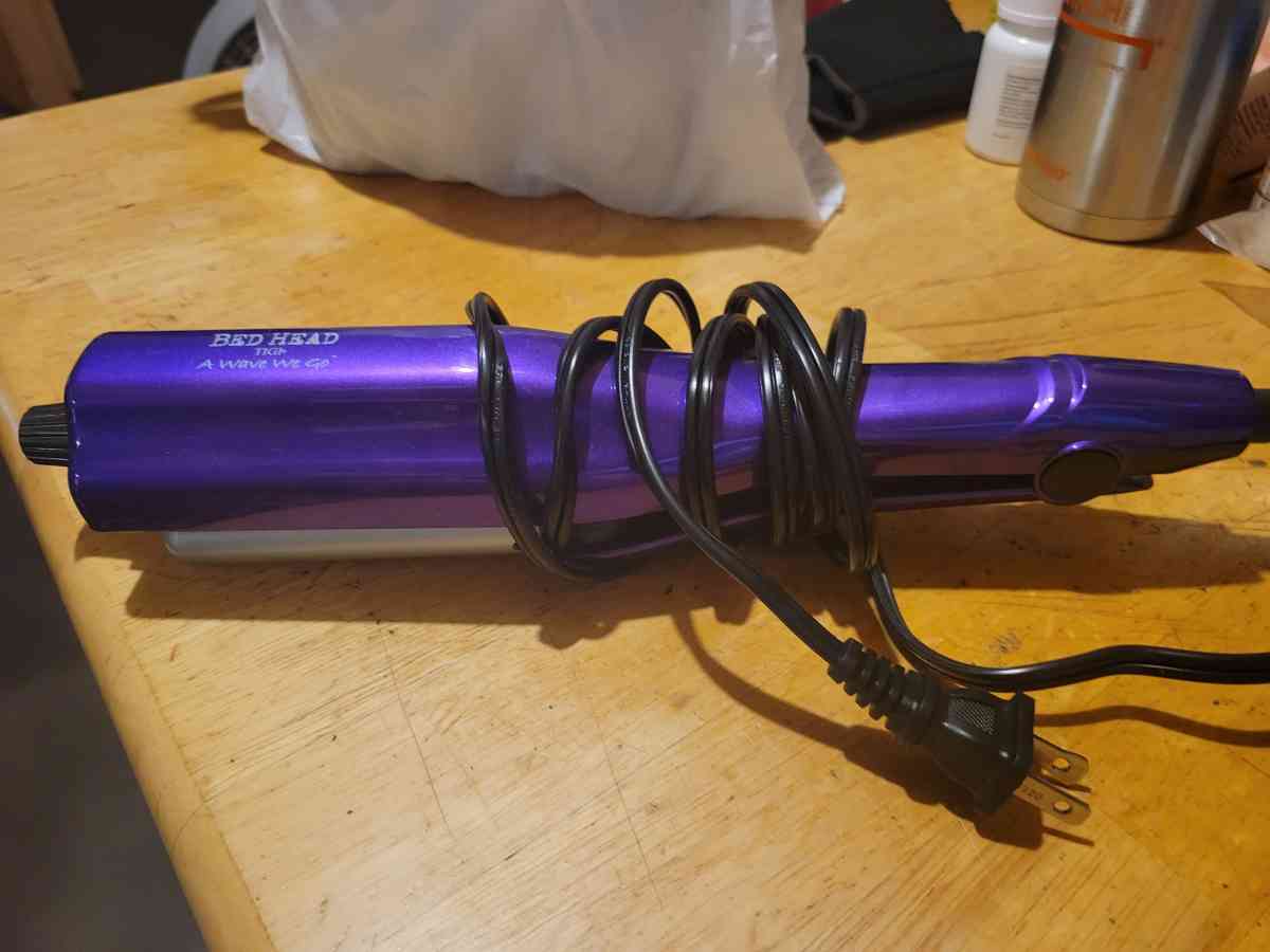 bedhead waver - Houston, Texas