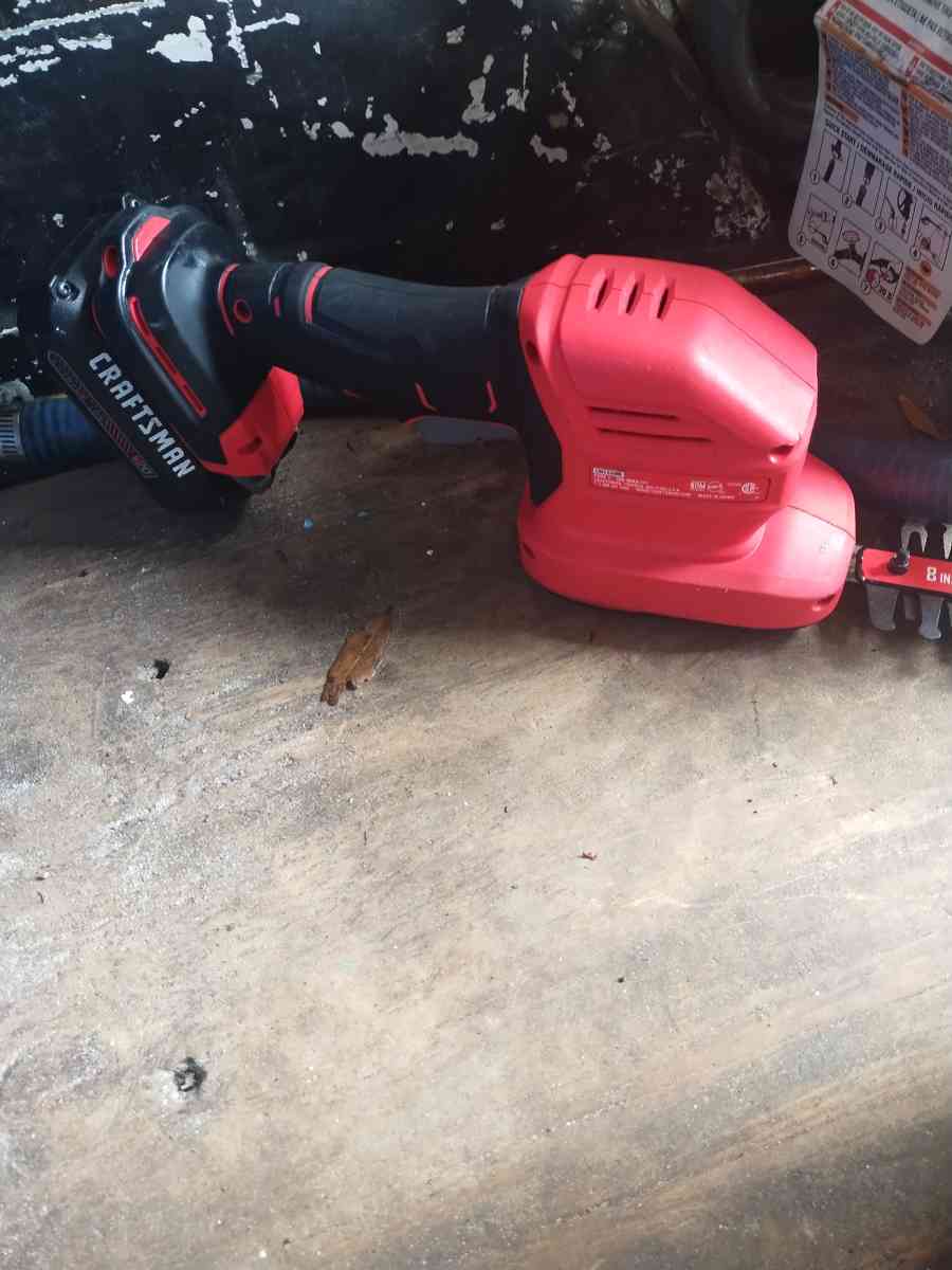 20 v max 8in hedge trimmer - Bradenton, Florida - FleaMarketBay