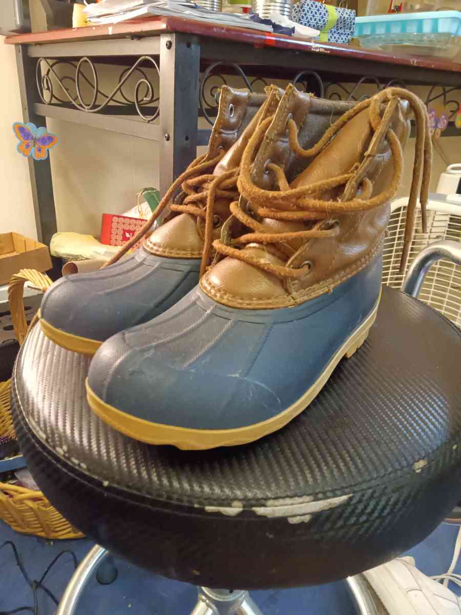 shoes - Commerce, Texas - FleaMarketBay