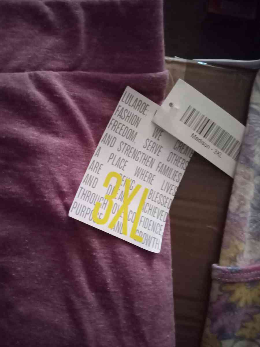 NWT 3XL LuLaRoe Cassic T and Madison Skirt outfit 35 - Hemet, California - FleaMarketBay