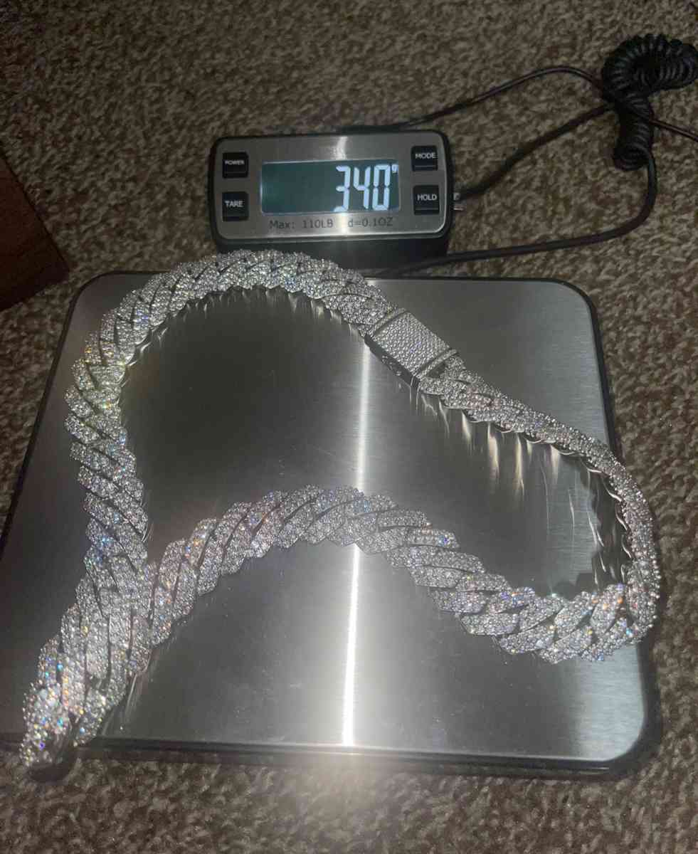 Diamond Cuban Link Chain - Lincoln Park, Michigan - FleaMarketBay