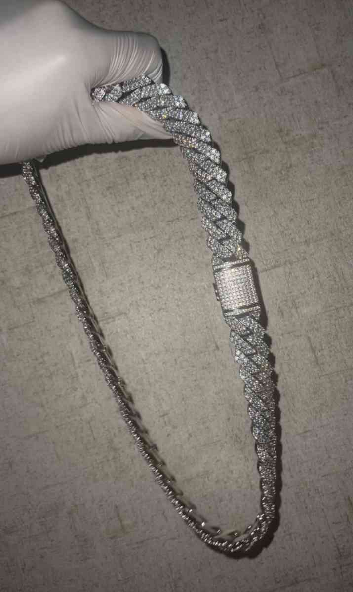 Diamond Cuban Link Chain - Lincoln Park, Michigan - FleaMarketBay