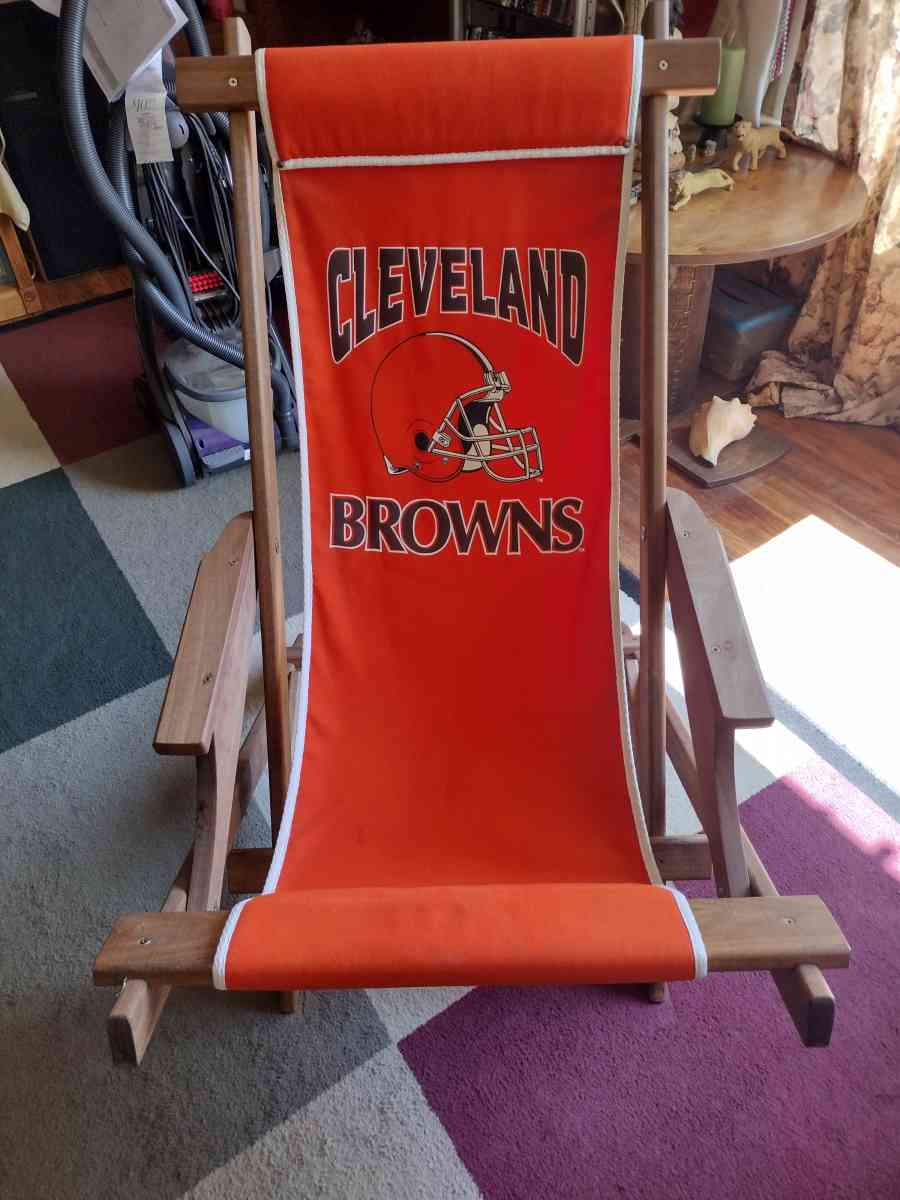 Cleveland browns chair - Mansfield, Ohio