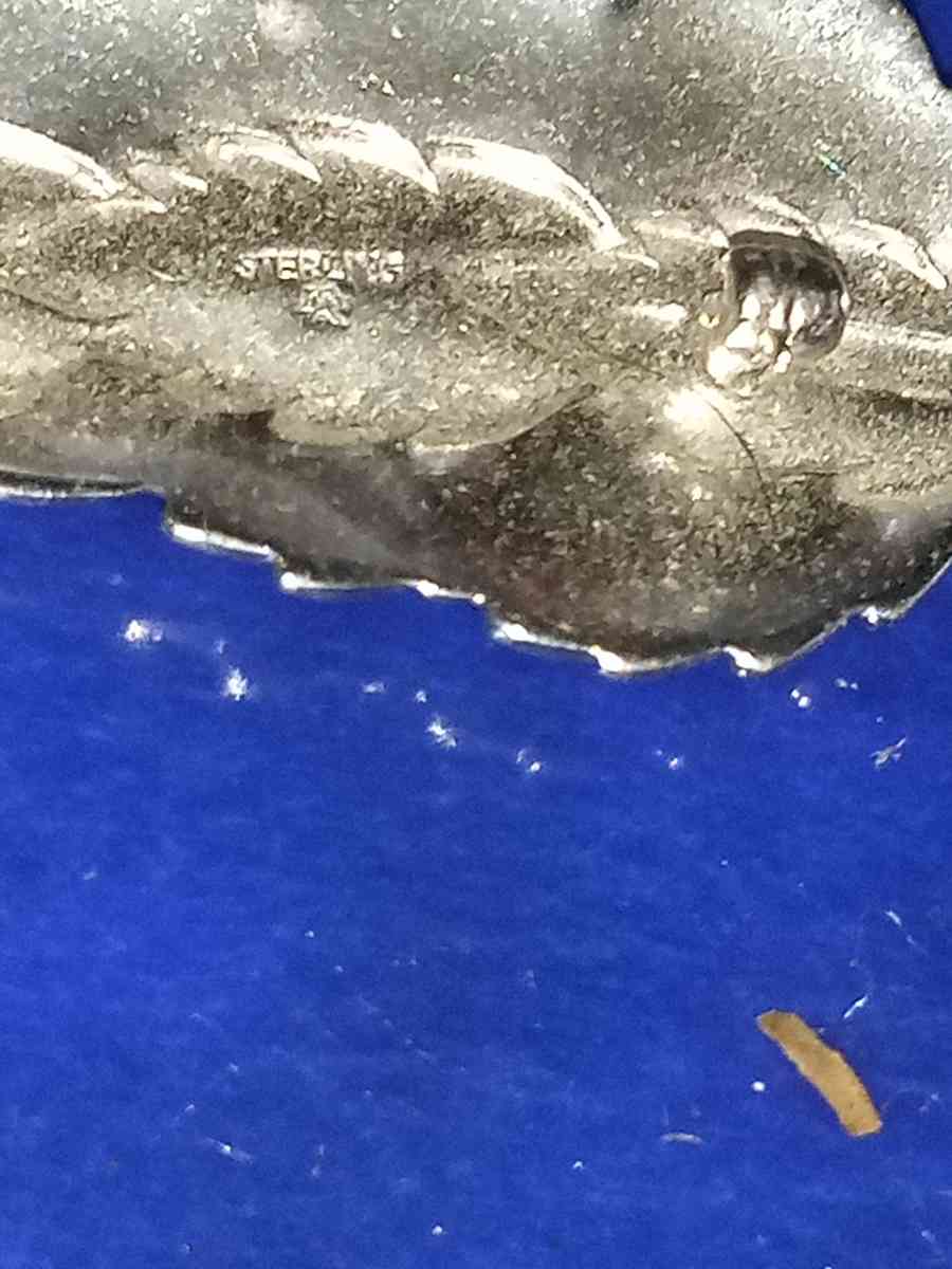 Sterling Silver Leaf Pin - Pawtucket, Rhode Island - FleaMarketBay