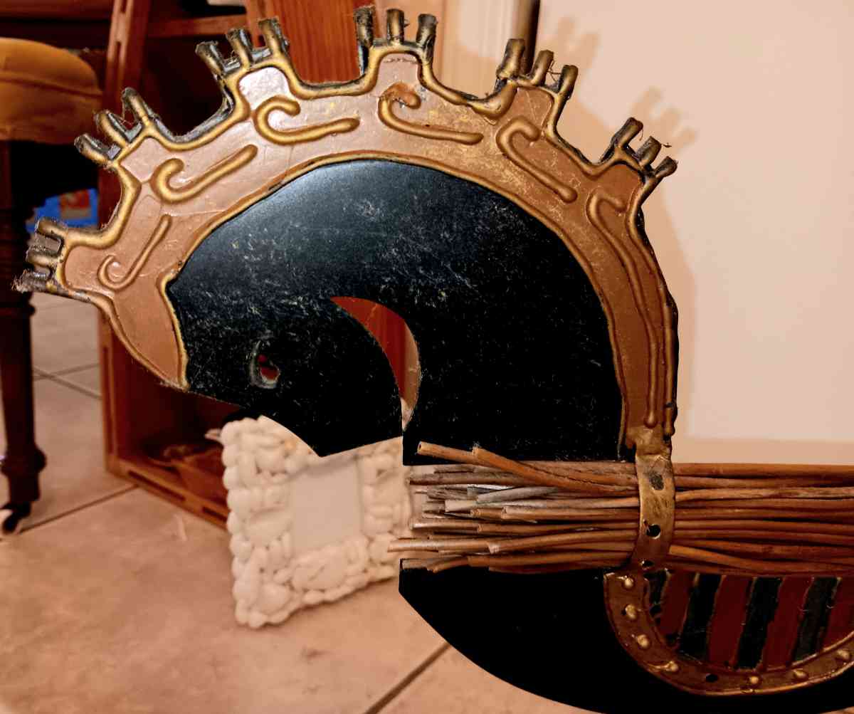 horse  seahorse sculpture art - Jensen Beach, Florida - FleaMarketBay