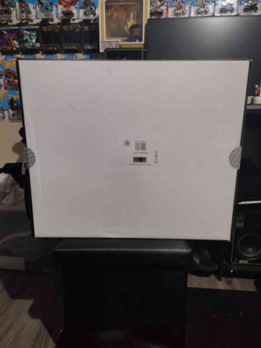 Ashton microphone Halo shadow - San Antonio, Texas - FleaMarketBay