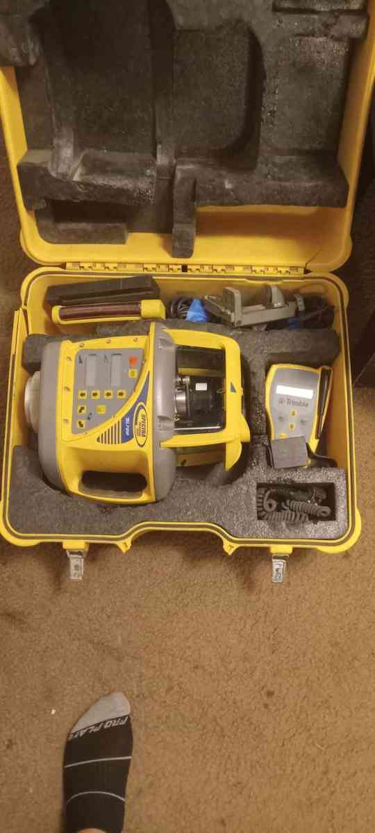 laser leveler - Fort Worth, Texas - FleaMarketBay