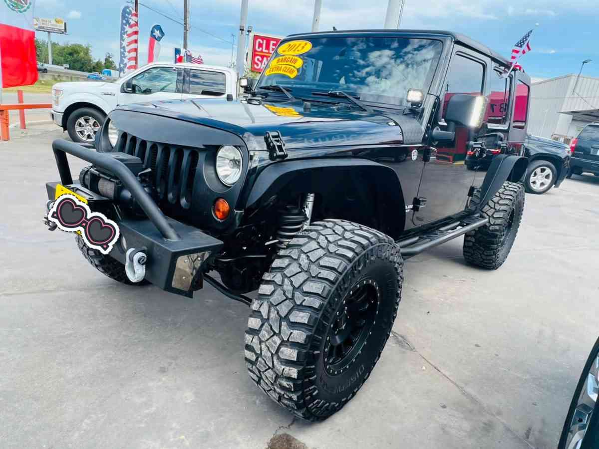 2013 Jeep Wrangler Unlimited 95k millas - Big Spring, Texas - FleaMarketBay
