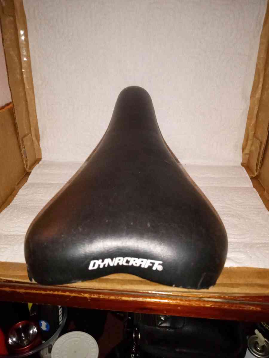 Bike Seat - Collinsville, Virginia - FleaMarketBay