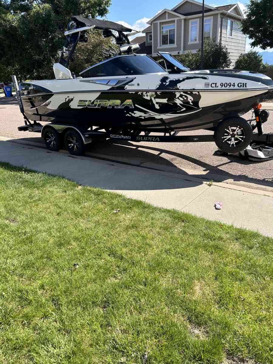 Supra boat - Colorado Springs, Colorado - FleaMarketBay