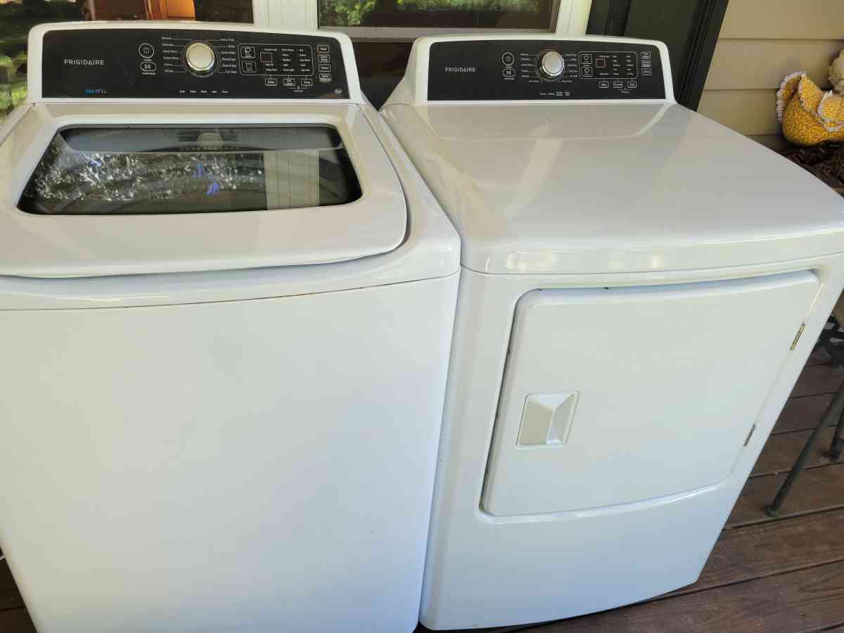 6yr old Frigidaire Washer and Dryer in very good shape - Dawsonville, Georgia
