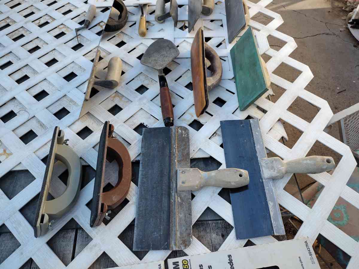 concrete drywall brick tools - Tucson, Arizona - FleaMarketBay