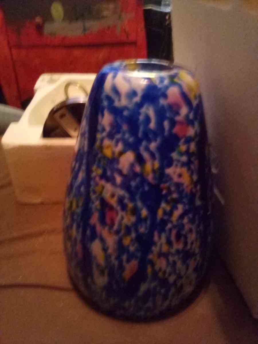 globe light fixture that is hooked up through youre electric - Stonewall, Louisiana - FleaMarketBay