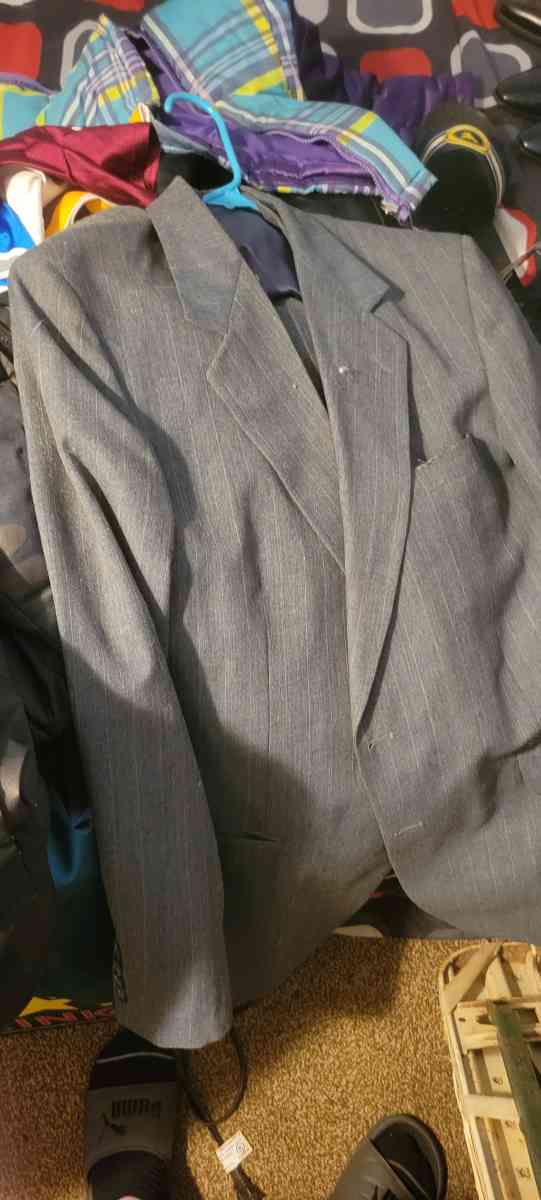 large mens suit 3 pieces brand new - Mount Storm, West Virginia