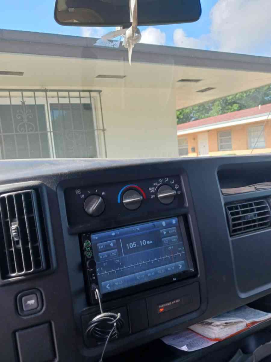 2006 Chevy Express van - Miami, Florida - FleaMarketBay