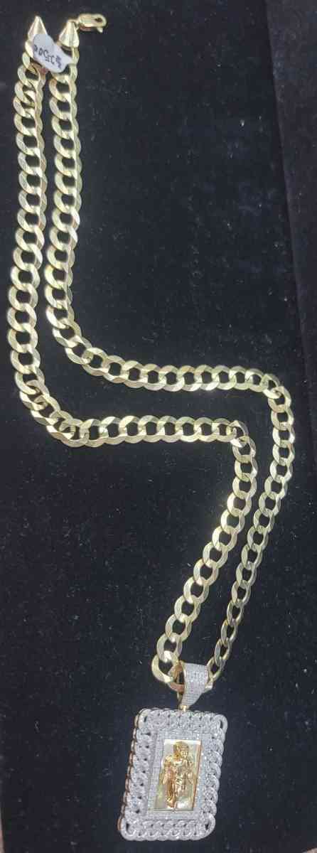 14K Gold Chain Miami Cudan W Stones 282 Grams 18 - Bronx, New York - FleaMarketBay