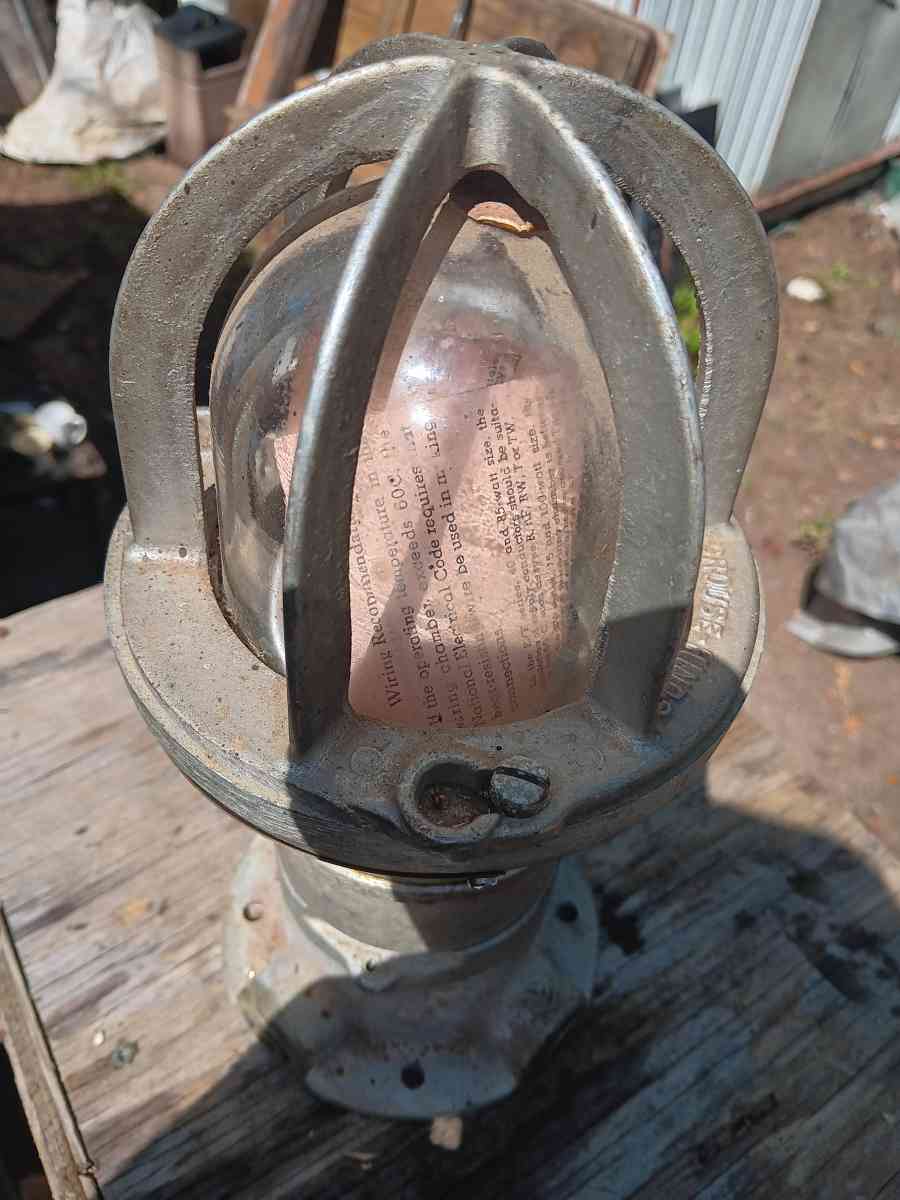 a rare electrical lighting fixture for hazardous conditions - Lincoln, Alabama - FleaMarketBay
