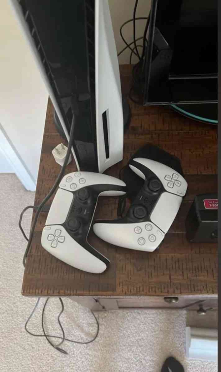 PS5 cheap - Saint Martinville, Louisiana - FleaMarketBay