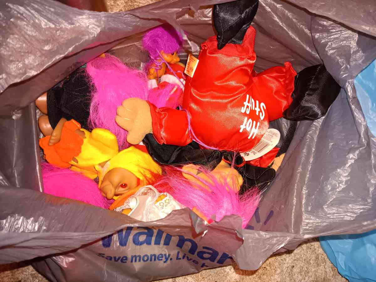 troll dolls - Salem, Ohio
