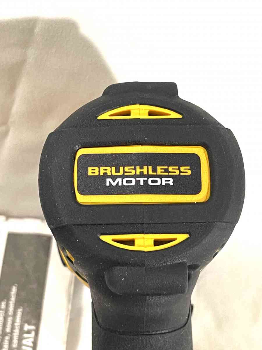 brand new Dewalt 20v brushless impact driver and battery - Vacaville, California - FleaMarketBay