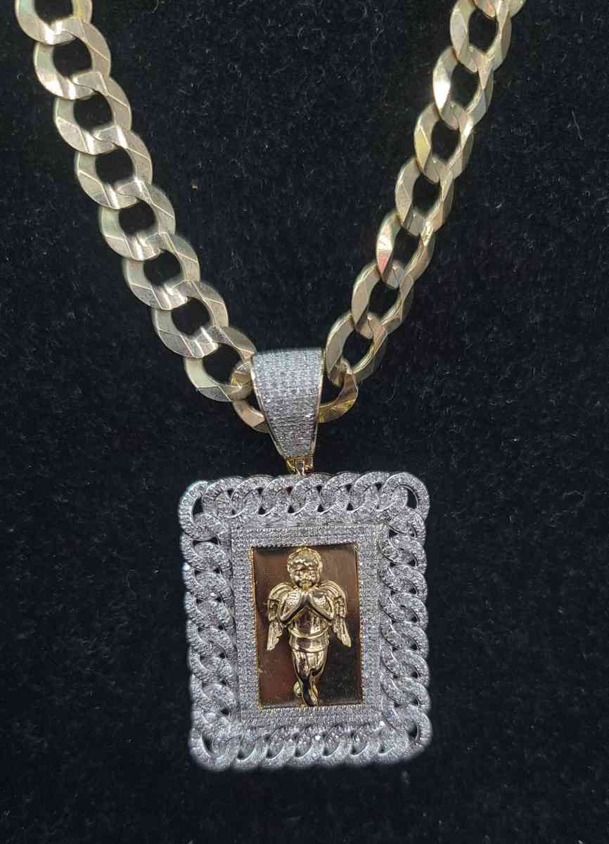 14K Gold Chain Miami Cudan W Stones 282 Grams 18 - Bronx, New York - FleaMarketBay
