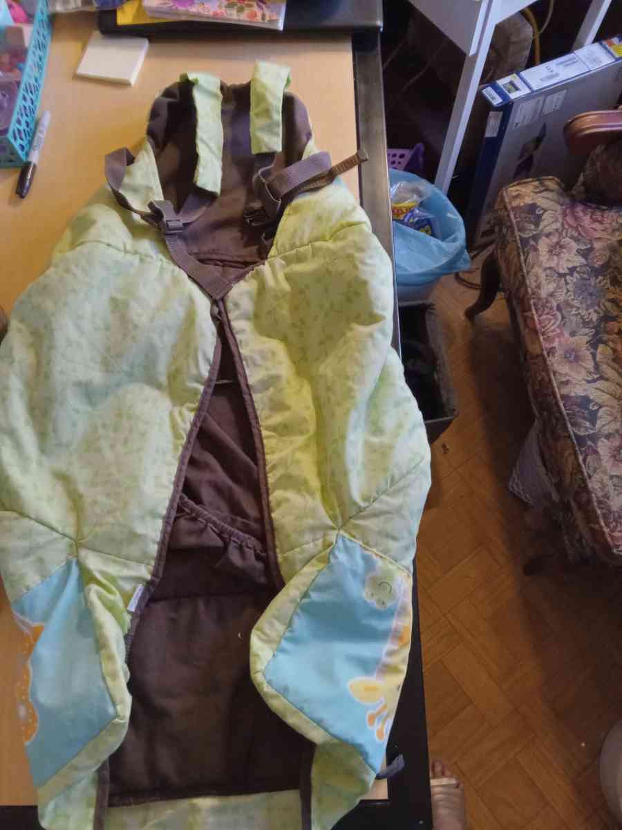 child carry sack - Mansfield, Louisiana - FleaMarketBay