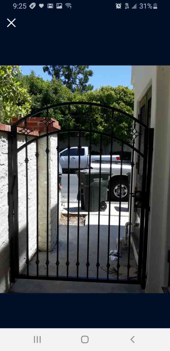 a gate - Orange, California - FleaMarketBay