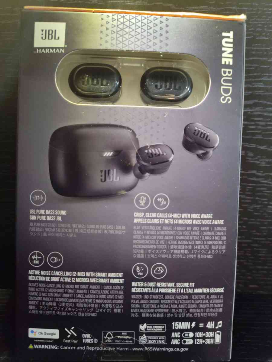 JBL Bluetooth headphones - Villa Rica, Georgia - FleaMarketBay